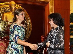 ຮອງປະທານສະພາແຫ່ງຊາດ ຫວຽດນາມ ຕ້ອນຮັບຜູ້ອຳນວຍການ UNDP ປະຈຳຫວຽດນາມ